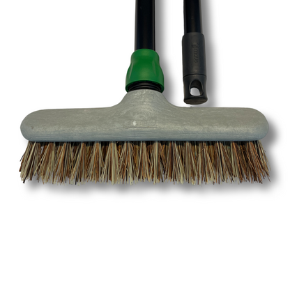 MAUS brosse à récurer dure avec manche - brosse 25 cm. fibres naturelles - brosse avec manche